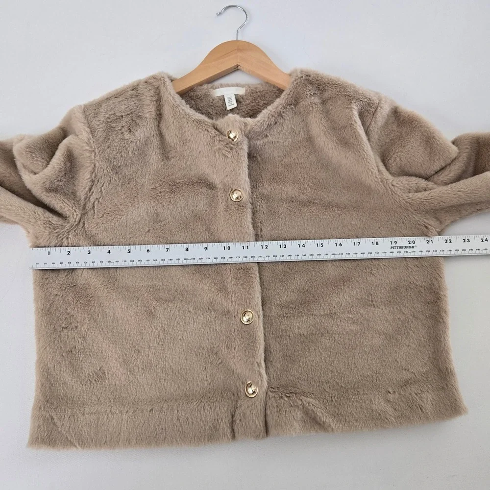 H&M save huge